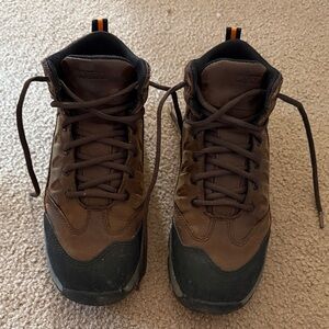 Women’s work boots